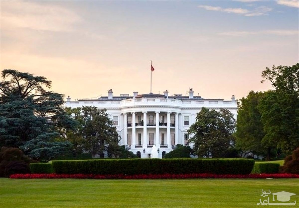 ترامپ کاخ سفید را به کارخانه رشوه‌خواری تبدیل کرده است