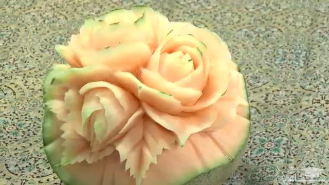 (ویدیو) میوه آرایی تزیین میوه زیبای گرمک برای شب یلدا (شماره 10)