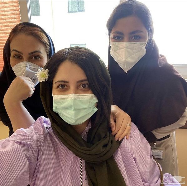 شبنم قربانی و دوستانش