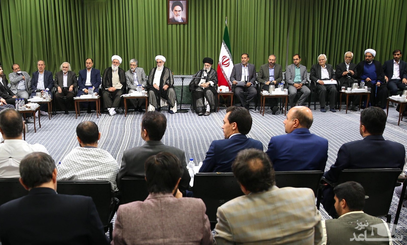 دیدار سالیانه شعرا با رهبر انقلاب در ماه رمضان برگزار می‌شود؟