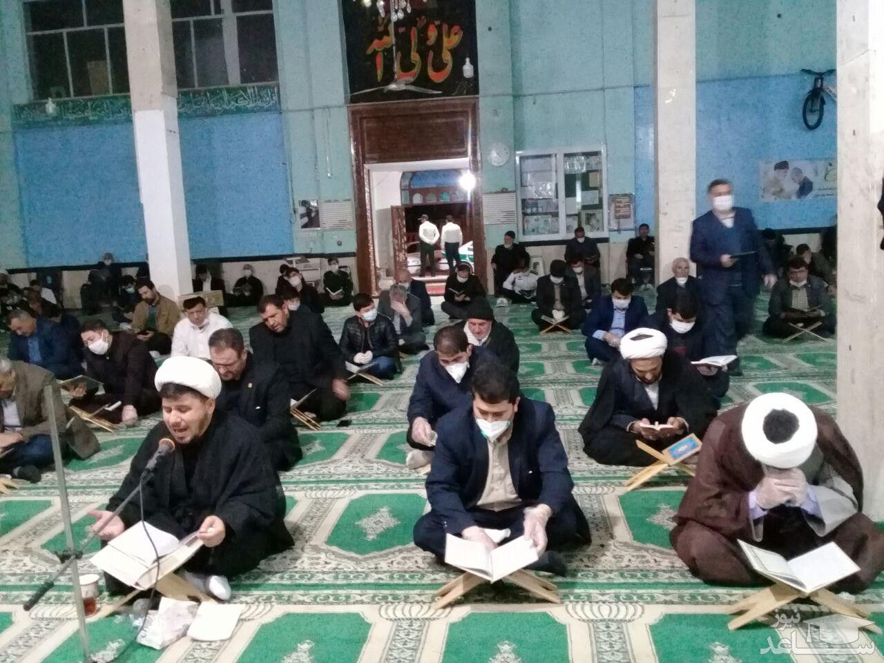 گره زدن حل مشکلات به مذاکره سفره مردم را تنگ تر می کند