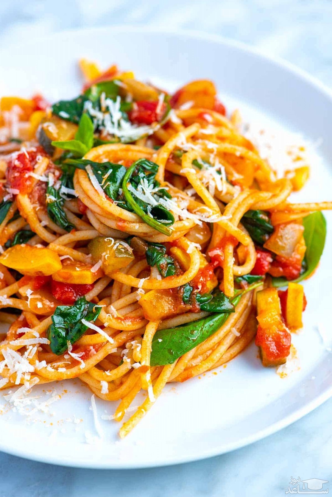  اسپاگتی با عطر ریحان