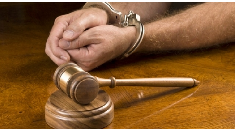 بخششِ پسری که دختر مورد علاقه‌اش را آتش زد