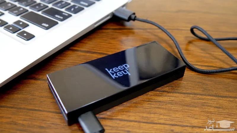 مزایا و معایب کیف پول کیپ کی (KeepKey)