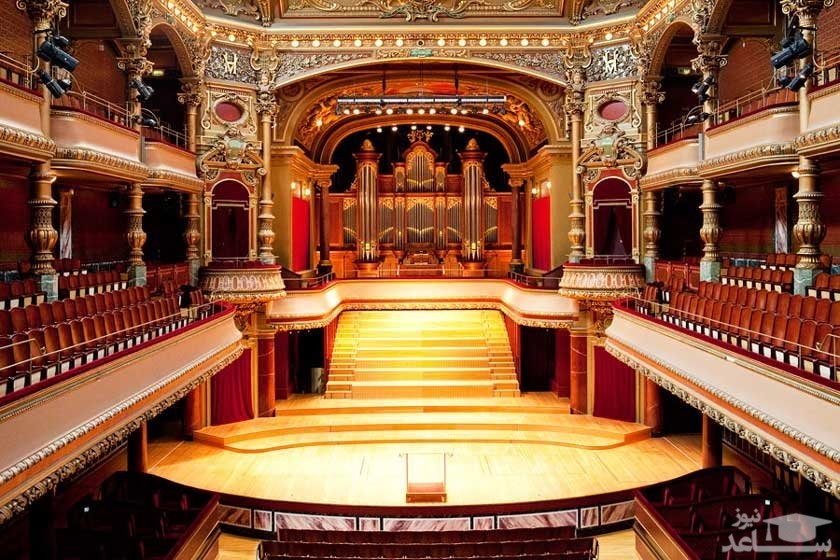 ویکتوریا هال