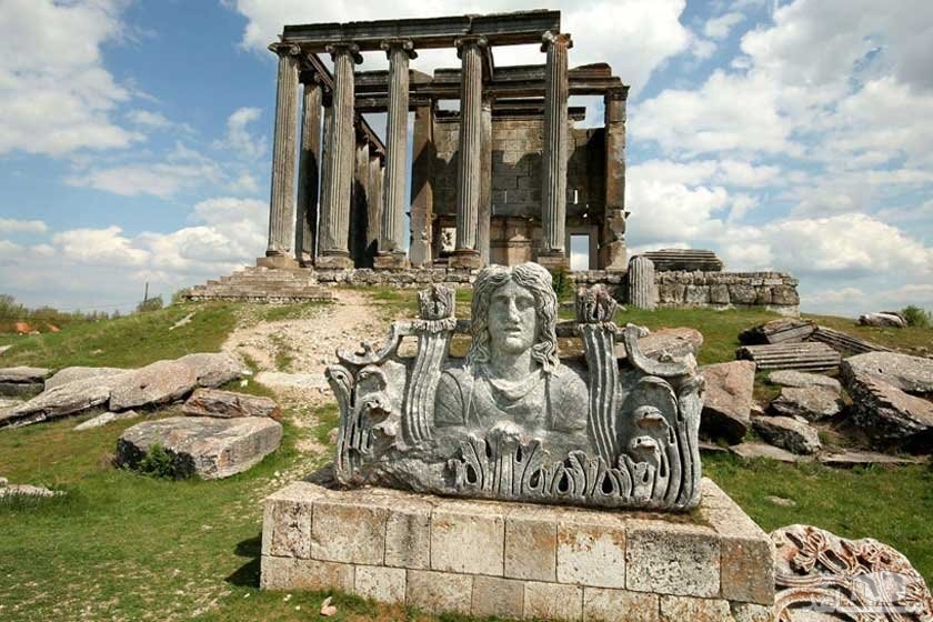 شهر باستانی آیزانویی