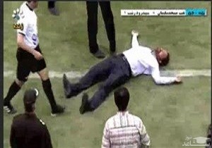 (فیلم)لحظه بیهوش شدن فیروزکریمی در بازی نفت مسجد سلیمان و سپیدرود رشت