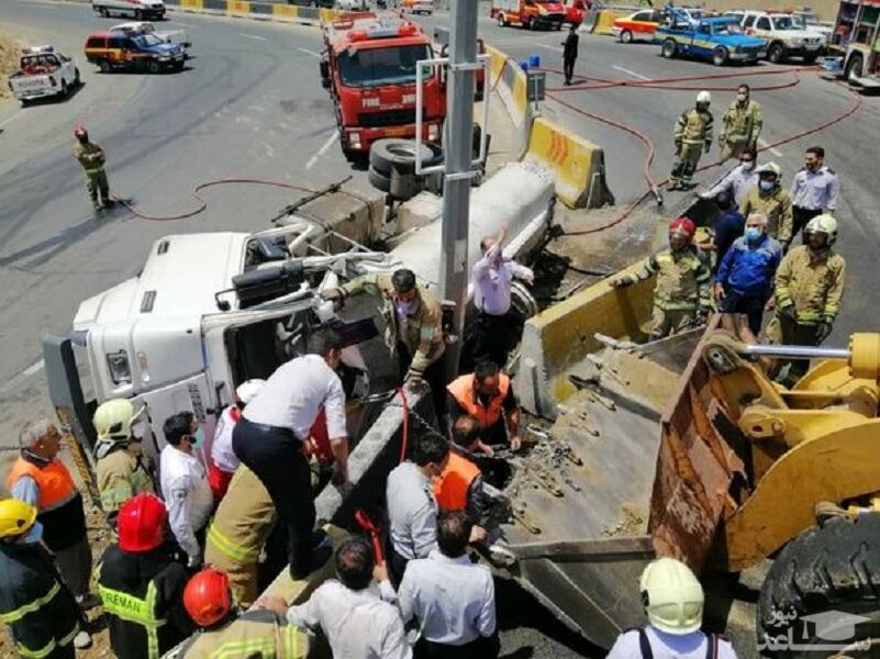 واژگونی تانکر ۶ هزار لیتری گازوئیل در تهران