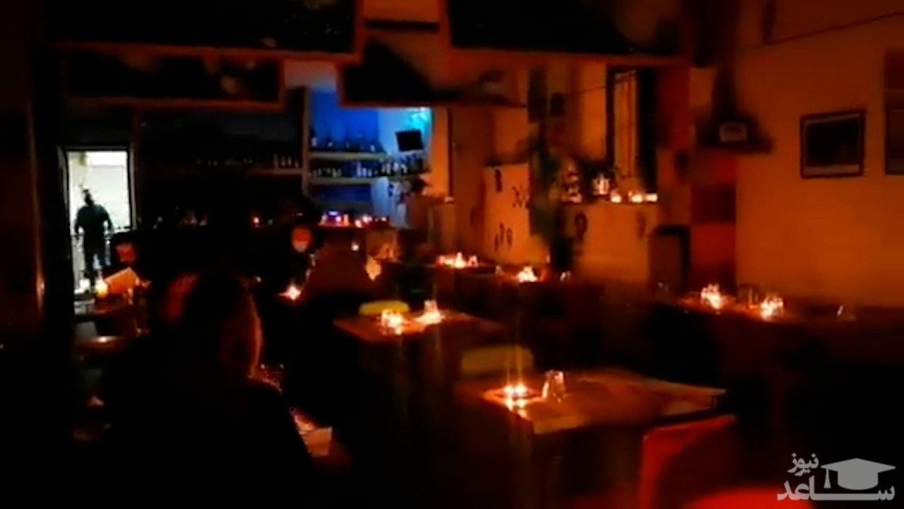 (فیلم) روشن کردن شمع در پی افزایش قیمت برق در ایتالیا