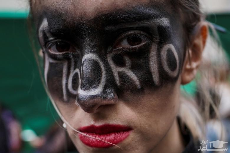 تظاهرات زنان کلمبیایی در روز جهانی "سقط جنین" در شهر بوگوتا کلمبیا