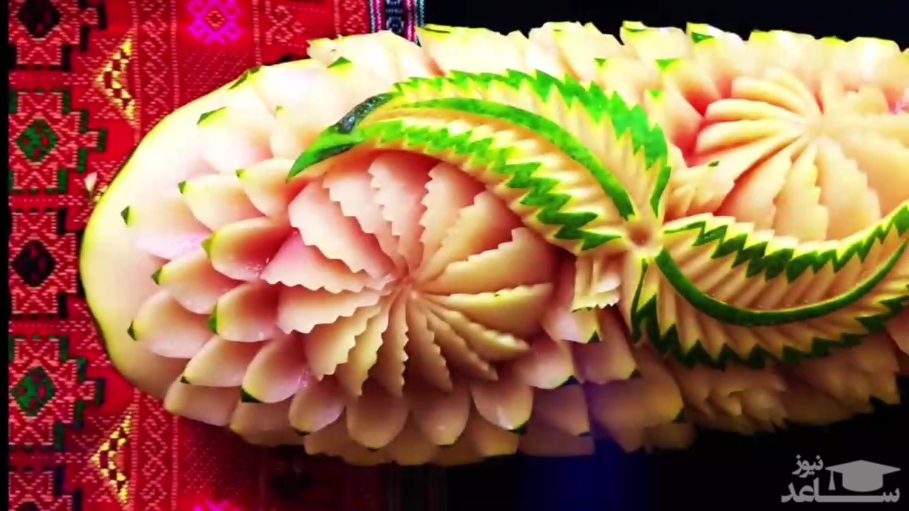 (ویدیو) میوه آرایی تزیین هندوانه مخصوص شب یلدا (شماره 12)
