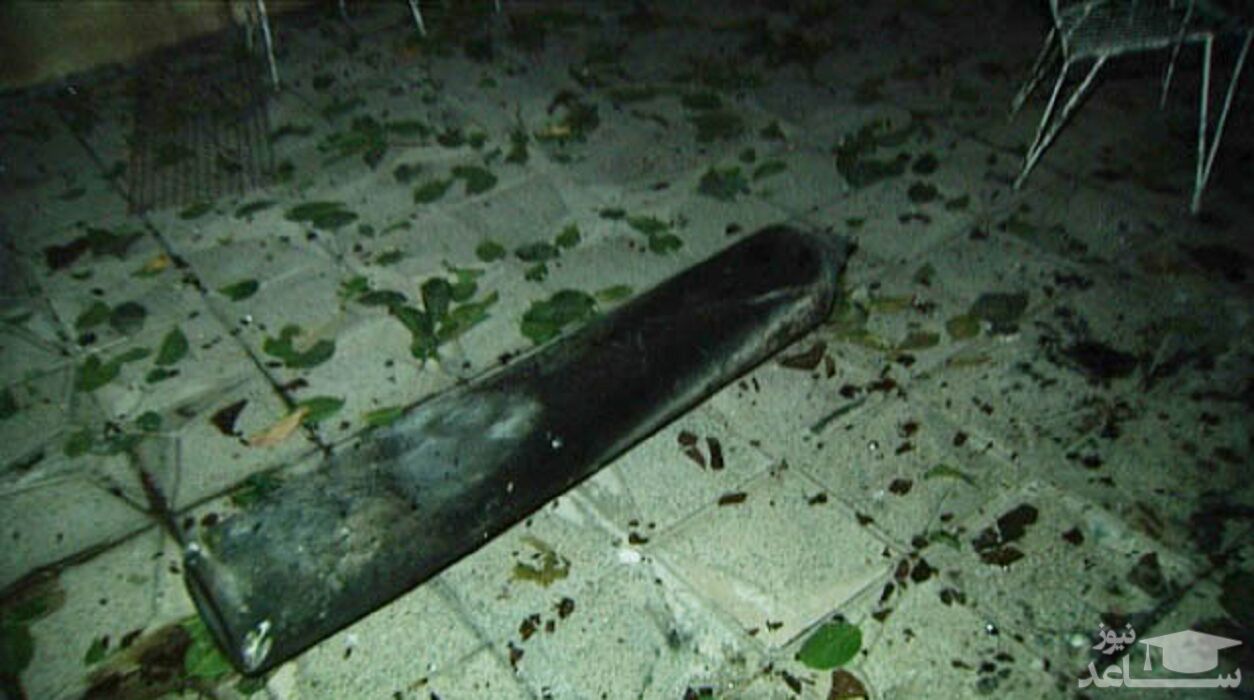 (فیلم) نگاهی به ساختمان کلینیک سینا اطهر پس از وقوع حادثه مرگبار/ پرت شدن کپسول‌های اکسیژن به خانه‌ همسایه‌ها پس از انفجار 