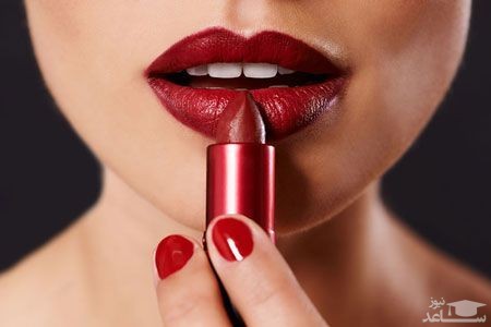 رژ قرمز قرمز