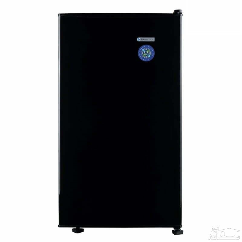 رنگ مشکی یخچال ایستکول مدل TM-642-80