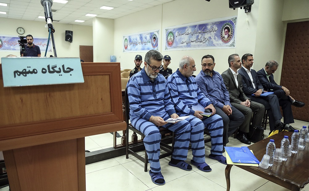 ماجرای گم شدن پول‌های نفت در بانک ملت چیست؟/ اعلام جرم جدید علیه علی دیواندری