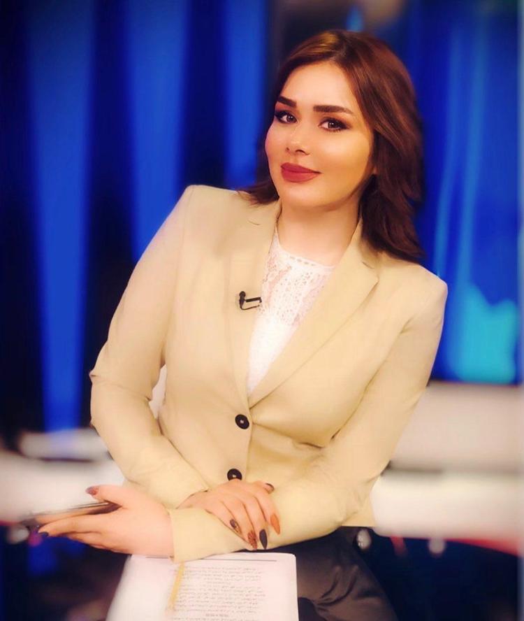 (فیلم) گریه مجری زن عراقی هنگام اعلام خبر استعفای نخست وزیر