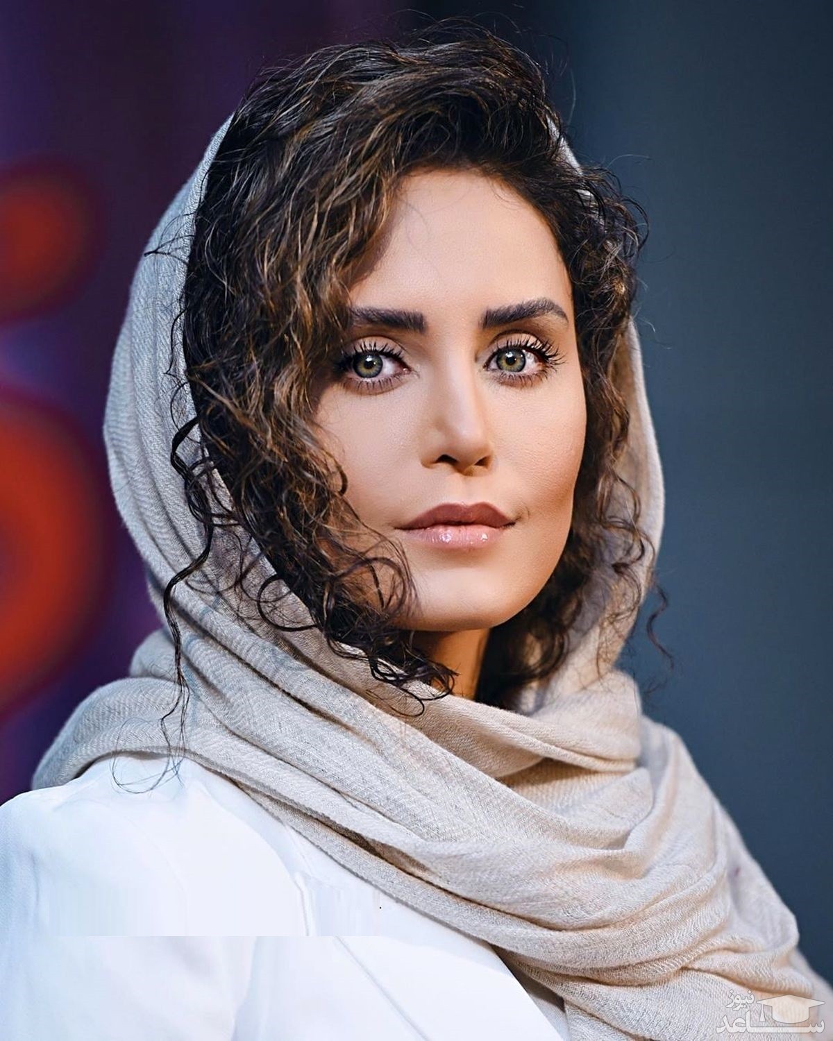 عکس جدید الناز شاکردوست در ماشین لاکچریش