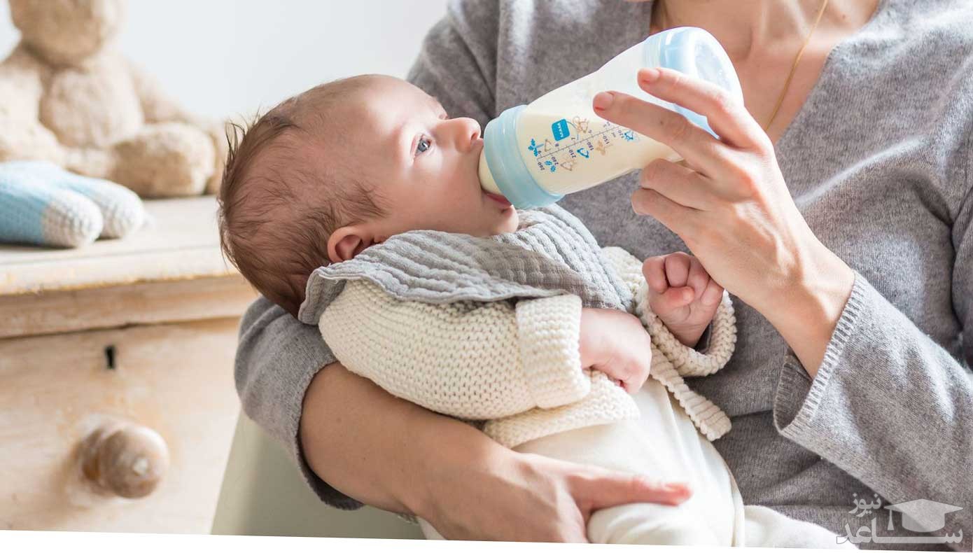 فواید و مزایای شیر دادن به نوزاد با شیشه شیر