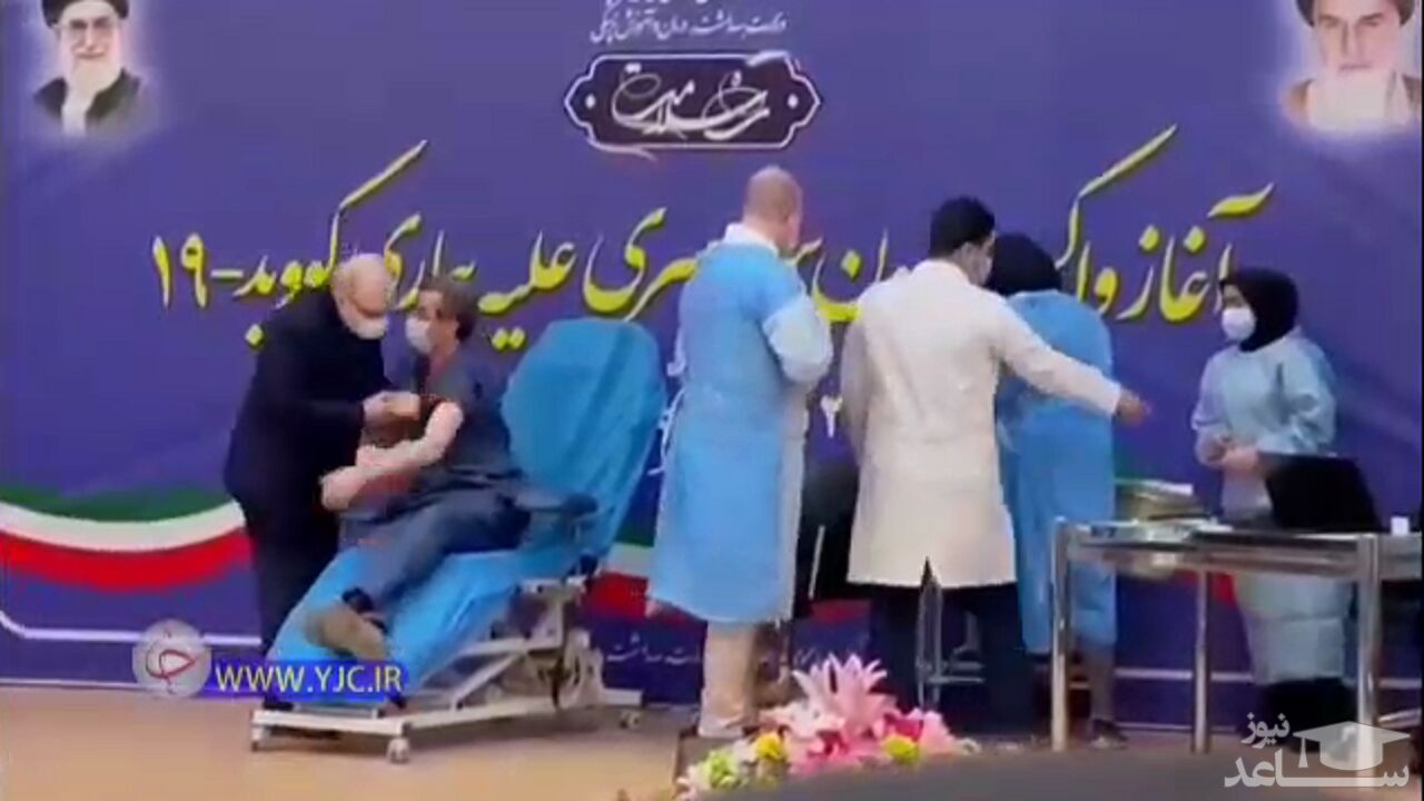 (فیلم) تلاش نمکی برای بوسه بر دست کادر درمان