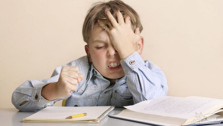 تکالیف درسی زیاد با روح و روان کودک چه میکند؟