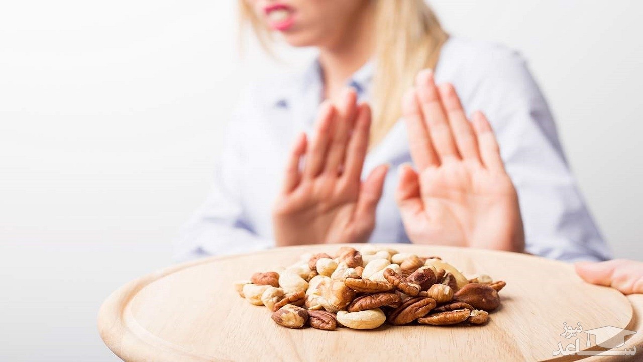 دختری با بیماری عجیب که غذا را از طریق قلبش می‌ خورد