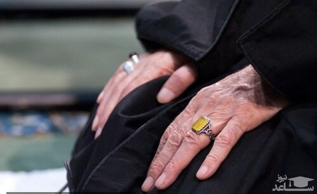 چرا رهبرانقلاب انگشتر خود را به مجری تلویزیون ندادند؟