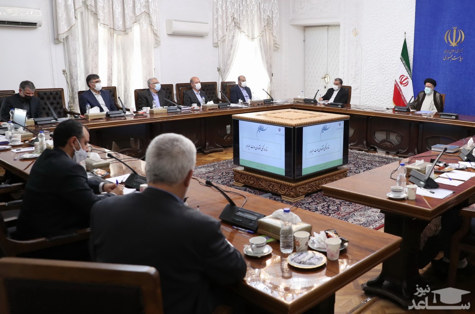 قیمت ها در بازار مواد غذایی و خوراکی باید تثبیت شود