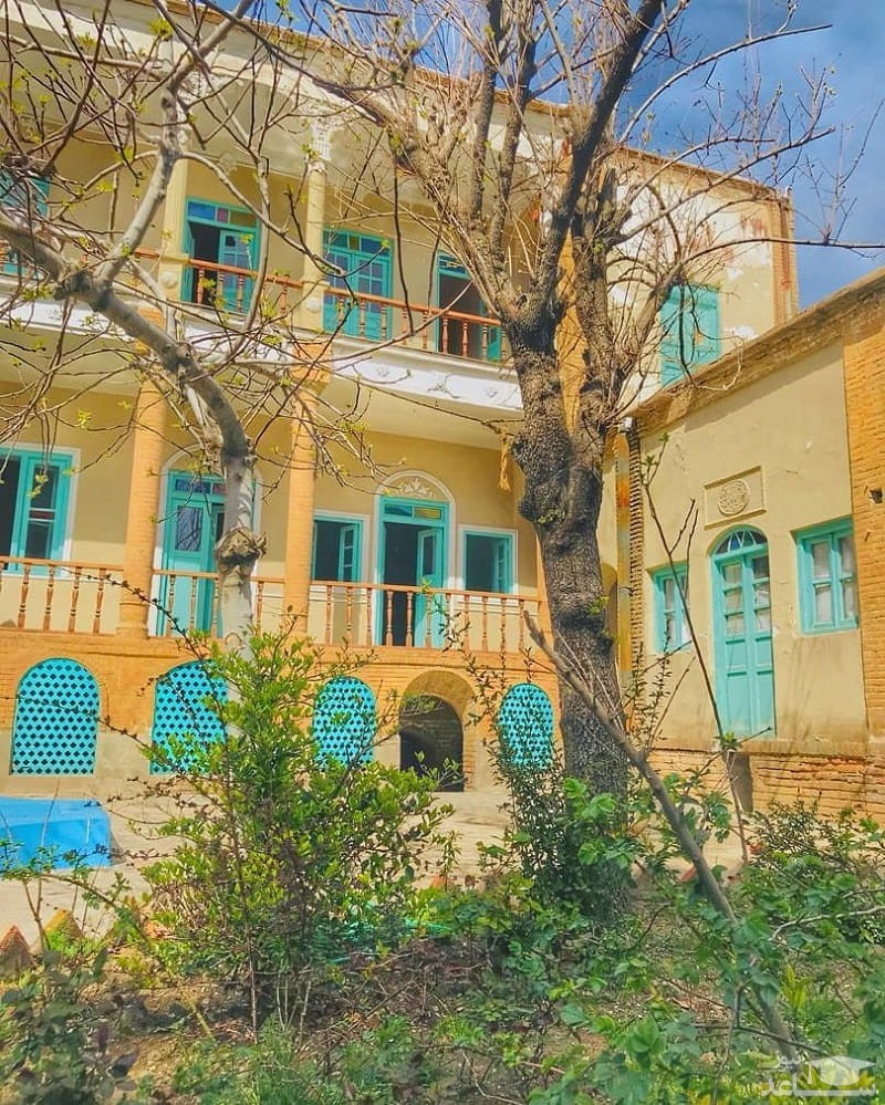 آشنایی با خانه موتمن الاطبا