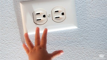 ایمن کردن محل های حساس و وسایل های خانه برای کودکان