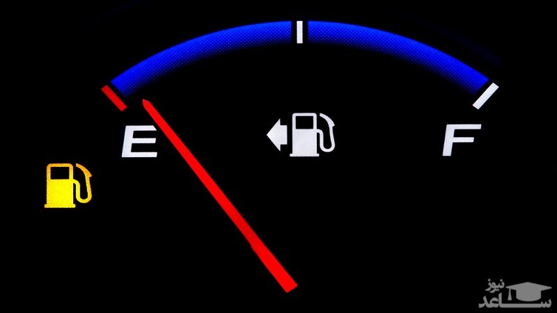 دلایل روشن شدن چراغ بنزین در خودرو