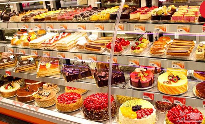 استفاده از رنگ قالی در پخت کیک در قنادی معروف!