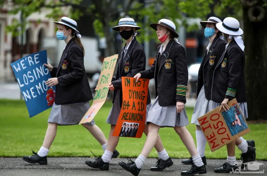 تظاهرات دانشجویی در شهر آدلاید استرالیا در اعتراض به کم توجهی به روند تغییرات اقلیمی/ آسوشیتدپرس استرالیا
