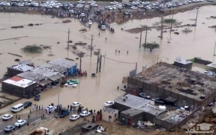 تخلیه آب باران از ۸۰ درصد خانه‌های کُنارک/دشتیاری در انتظار دستِ یاری