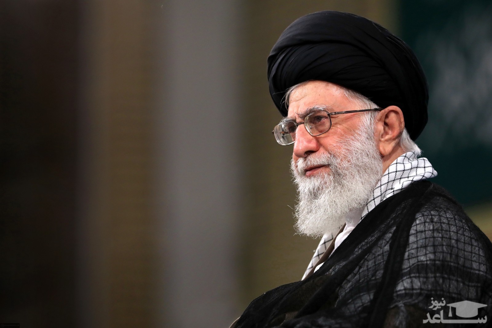 مشکل‌گشایی در همه مسائل با همت بلند، خردمندی، درست‌اندیشی و توکل به خدا