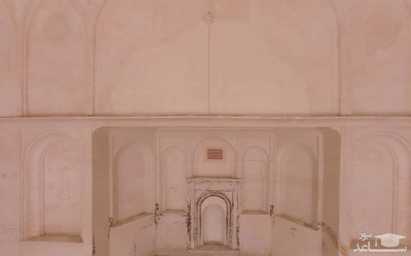 اتاق شاه نشین طبقه‌های بالای بخش اندرونی خانه عباسیان