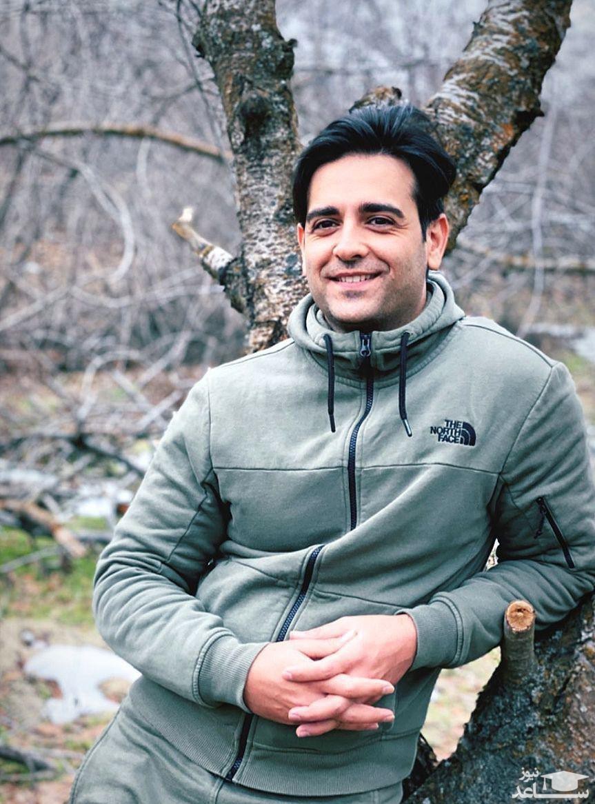 قاب عاشقانه امیرحسین آرمان، ستاره خوش‌تیپ سینمای ایران و مادر جوانش