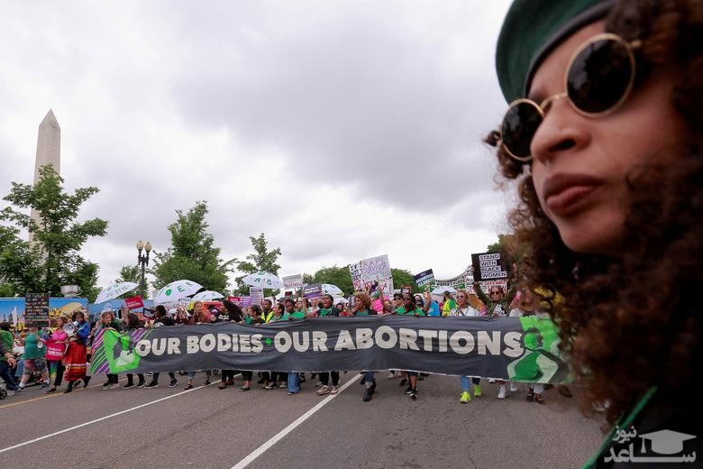 تظاهرات سراسری در حمایت از حق سقط جنین زنان در سراسر شهرهای آمریکا/ رویترز