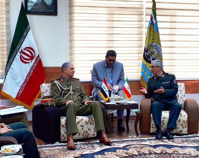 دیدار رییس ستاد ارتش عراق با رییس ستادکل نیروهای مسلح ایران