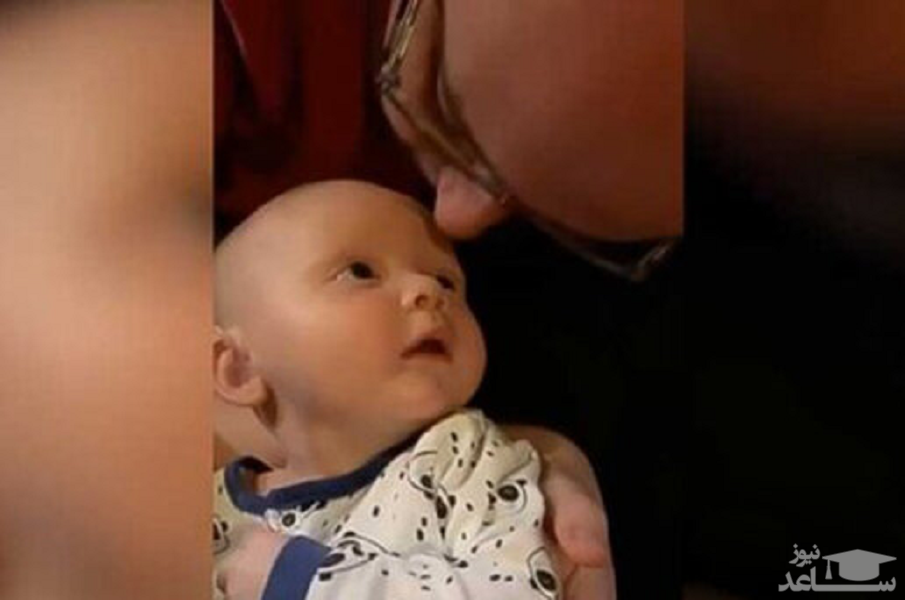 (فیلم) لحظه احساسی واکنش کودک 11 هفته‌ای ناشنوا به صدای والدین خود