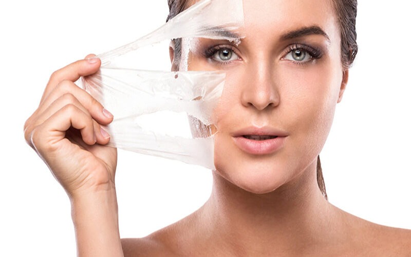 فواید لایه برداری پوست صورت