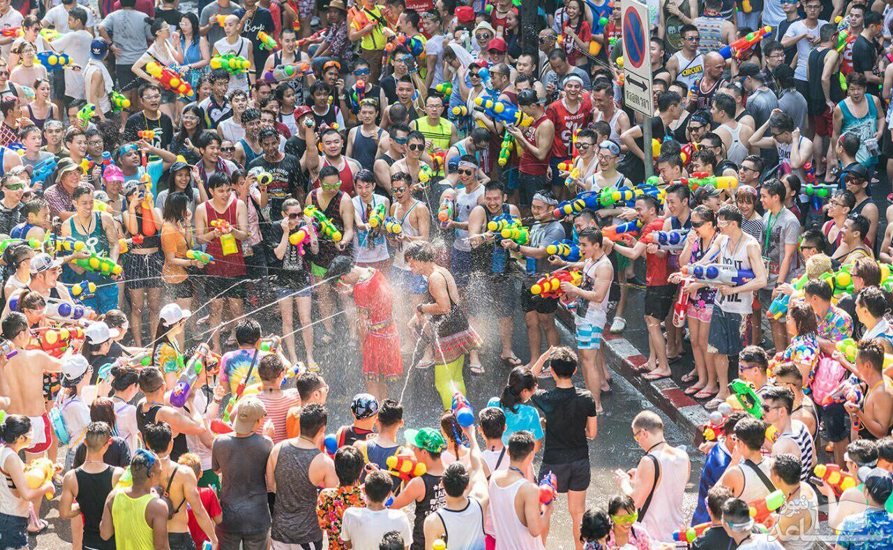 (تصاویر) سونگکران؛ جشنواره آب بازی در تایلند