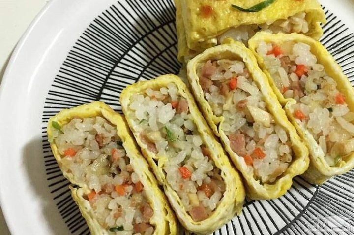 طرز پخت املت برنج یا رولت برنج 