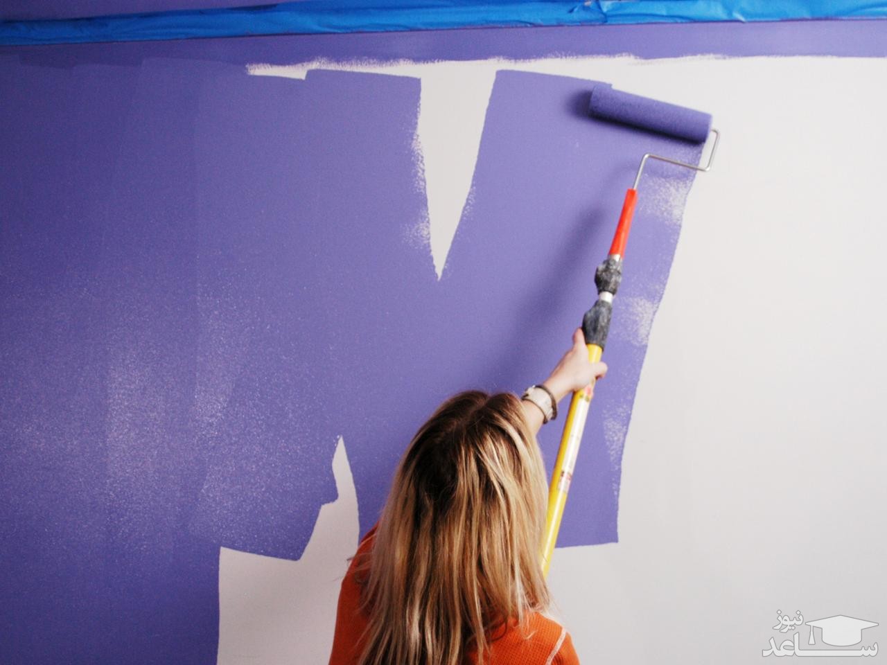 رنگ کردن دیوار