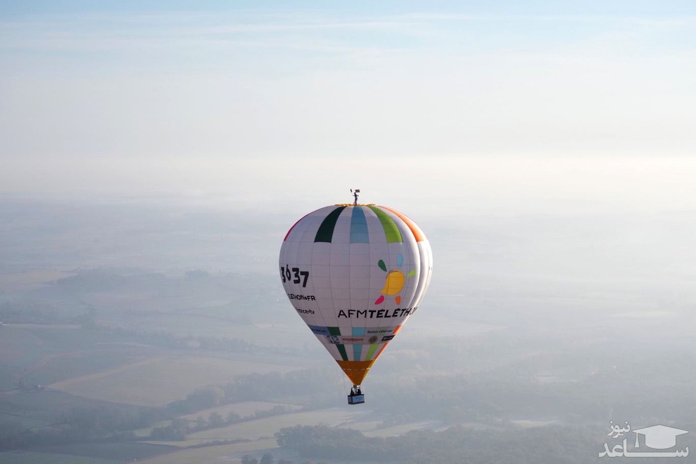 شکستن رکورد جهانی ارتفاع پرواز بالن در ارتفاع 3637 متری در غرب فرانسه/ خبرگزاری فرانسه