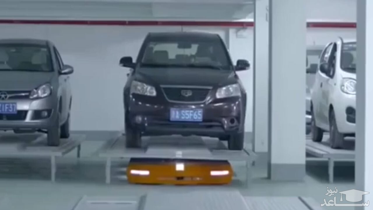 (فیلم) یک ایده‌ جالب برای پارکینگ‌های عمومی سطح شهر