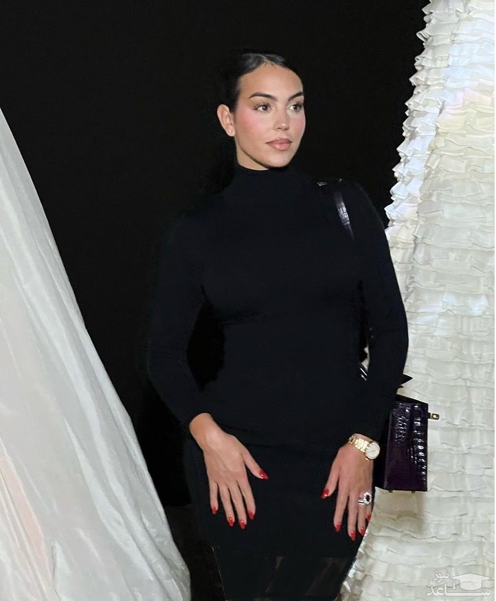 عکس جورجینا در برج خلیفه