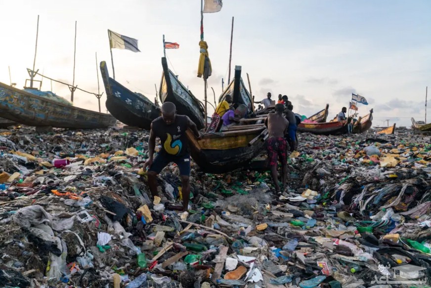 انباشت زباله در سواحل غنا/ شاتر استوک