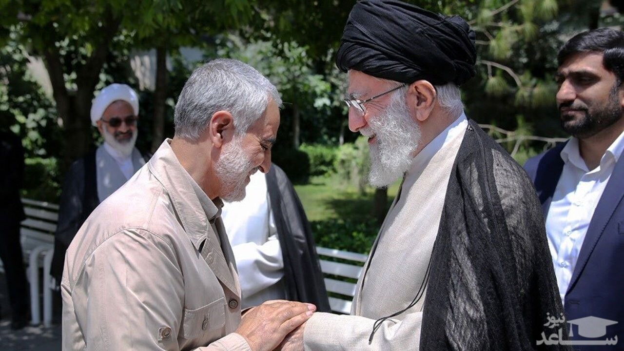 فیلم دوربین مداربسته از انتظار شهید سلیمانی پشت درب اتاق عمل