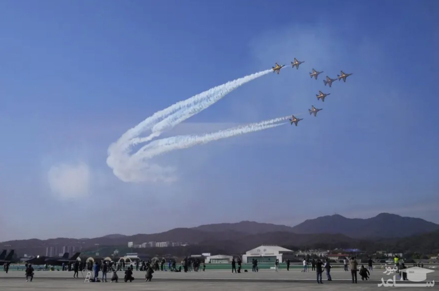 نمایش نیروی هوایی کره جنوبی در حاشیه نمایشگاه صنایع هوافضا و دفاعی کره جنوبی/ آسوشیتدپرس