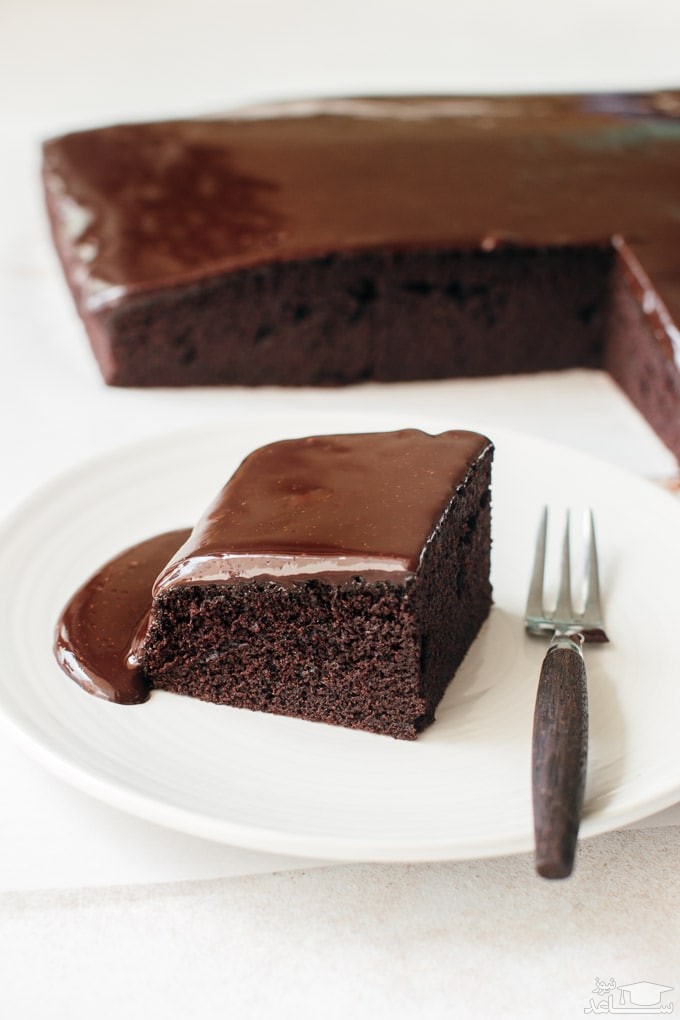 کیک شکلاتی بدون فر روی اجاق گاز